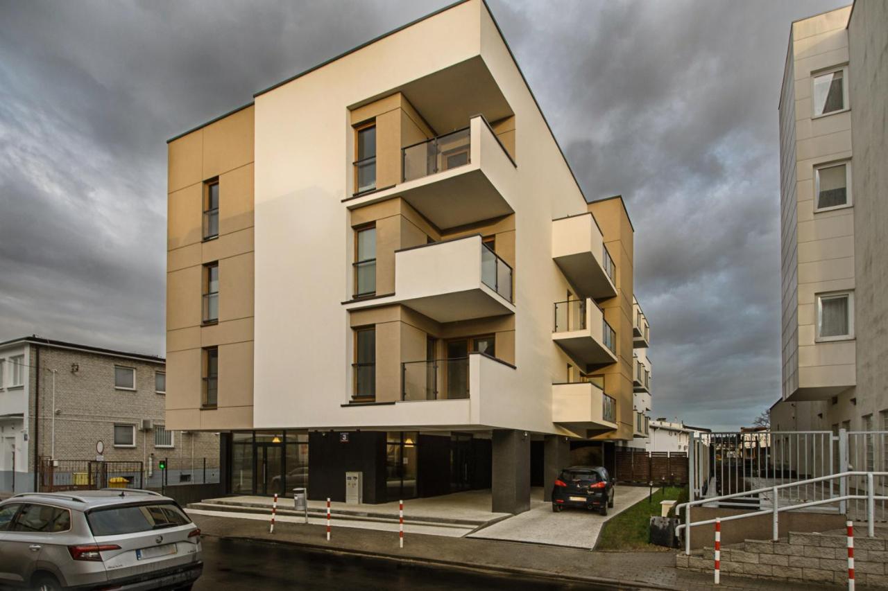 Apartamenty Centrum M - Komfortowe Noclegi Piaseczno  Exteriér fotografie